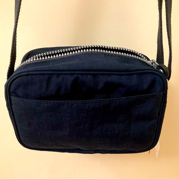 Kipling Dee II Purse in True Blue (NWT) - Adjustable Straps | Light Bag | Casual - Picture 7 of 11